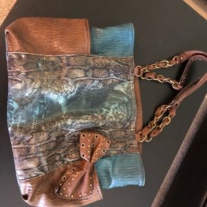 Jessica Simpson purse